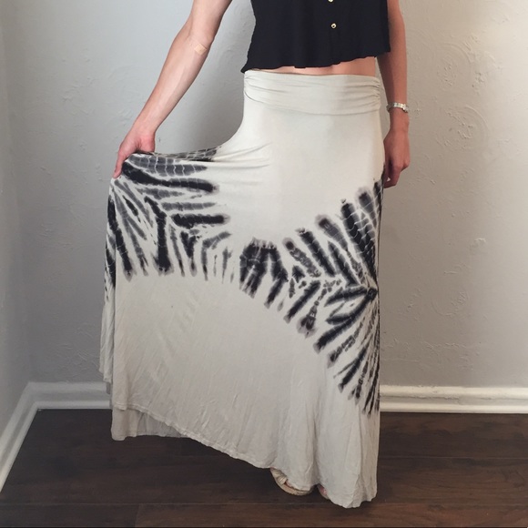 Maxi skirt - Picture 3 of 6